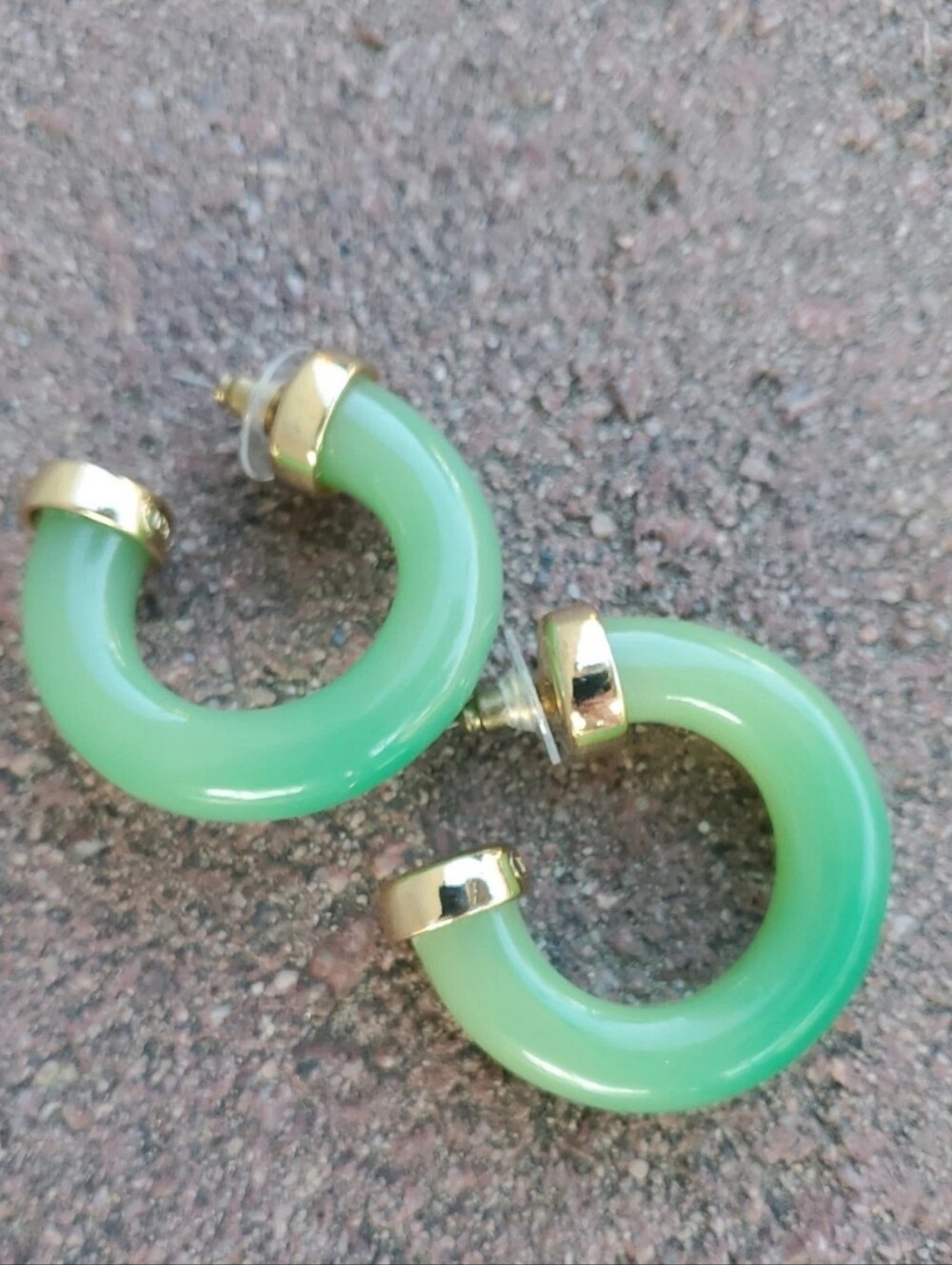 Kenneth Jay Lane Women's Jade Resin Hoop Earrings / Medium Hoop